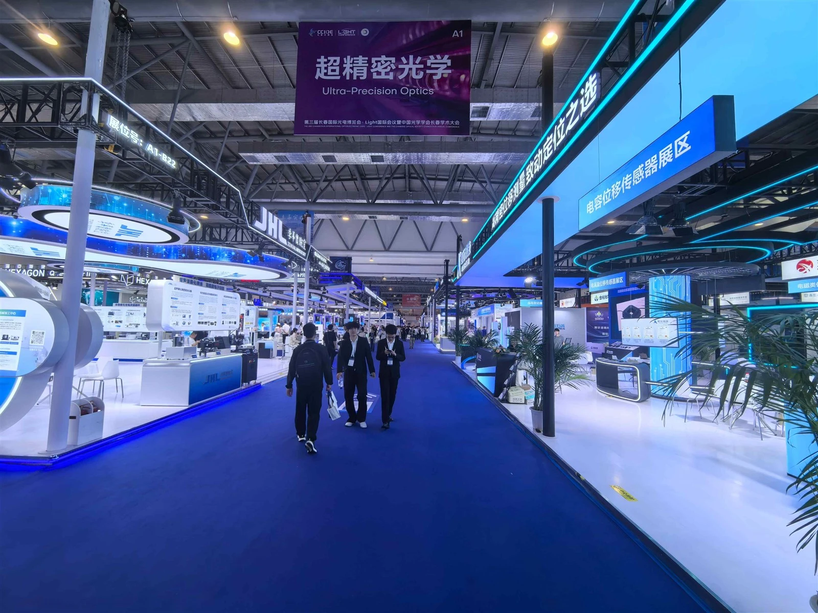 Juyao Optics が CCIOE 2026 で次世代フォトニクスを探求: 高精度回折格子技術の進歩-